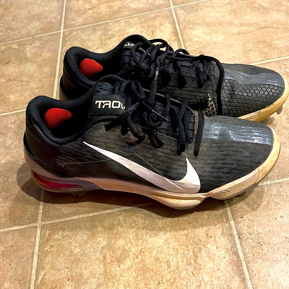Men’s Nike Baseball Metal Cleats size 10